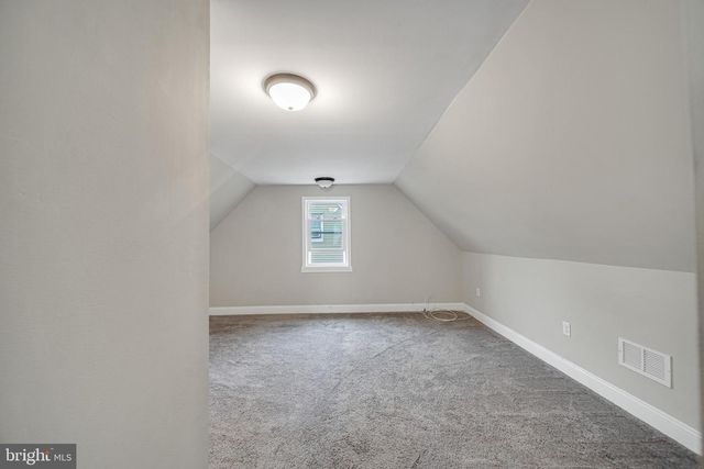 909 BEECHWOOD DR, Hagerstown, MD 21742