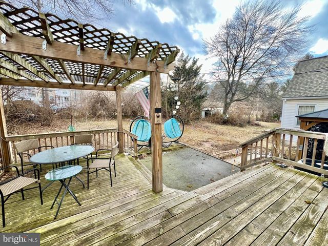 909 BEECHWOOD DR, Hagerstown, MD 21742