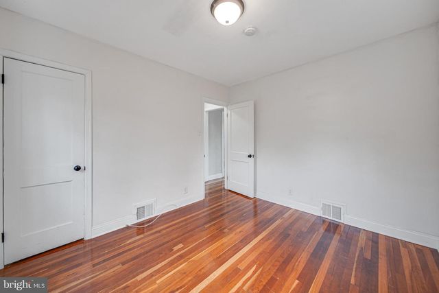909 BEECHWOOD DR, Hagerstown, MD 21742