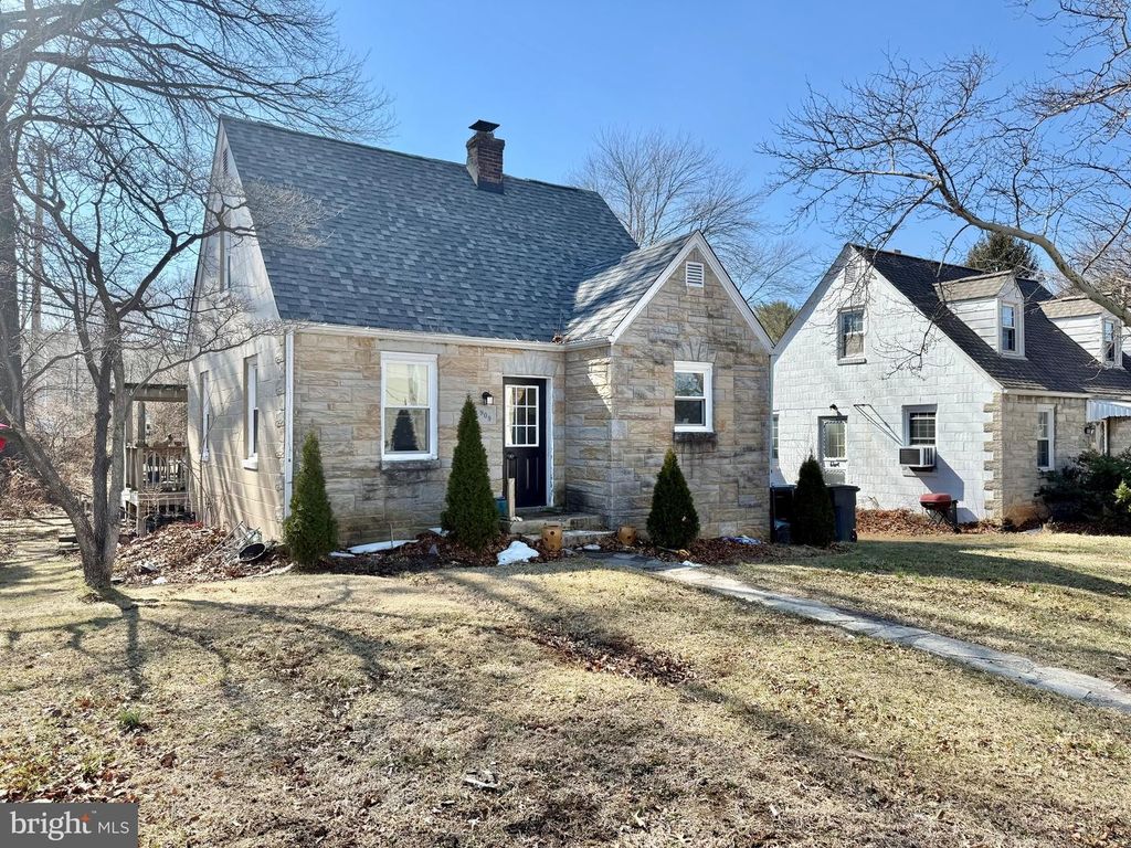 909 BEECHWOOD DR, Hagerstown, MD 21742