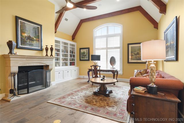 3821 Country Club Circle, Muskogee, OK 74403