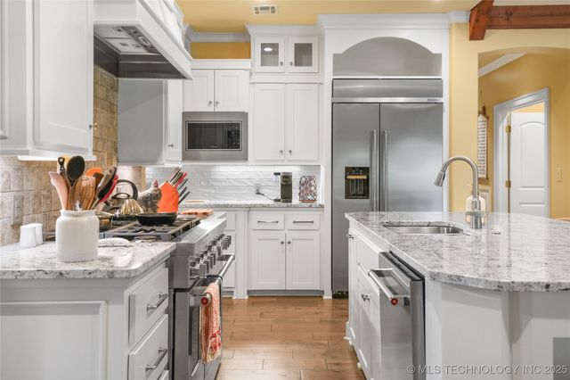 3821 Country Club Circle, Muskogee, OK 74403