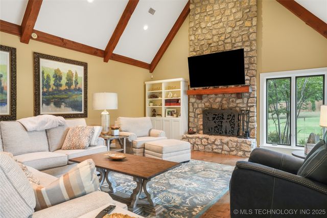 3821 Country Club Circle, Muskogee, OK 74403