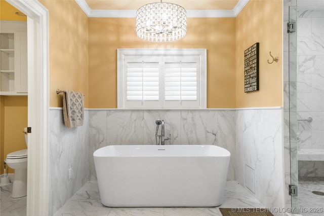 3821 Country Club Circle, Muskogee, OK 74403