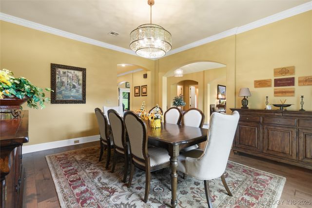 3821 Country Club Circle, Muskogee, OK 74403