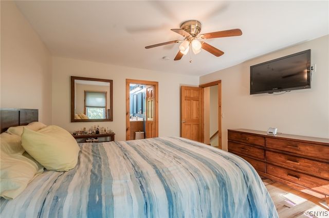 8824 Gaskin Road, Clay, NY 13041