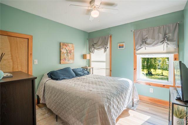 8824 Gaskin Road, Clay, NY 13041