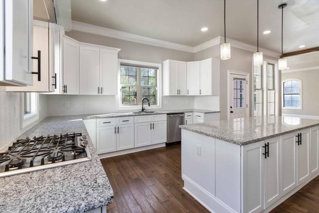 2914 Battlecrest Drive, Decatur, GA 30034