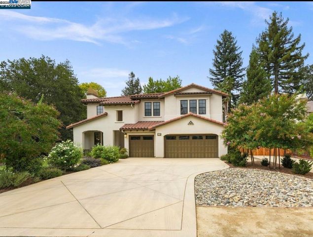 1588 Alamo Way, Alamo, CA 94507
