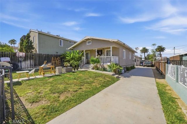 846 W Santa Cruz, Los Angeles, CA 90731