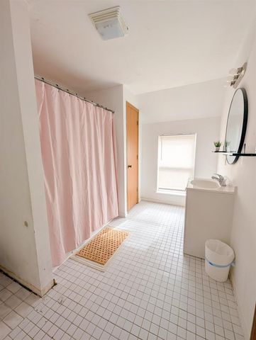 2148 N 29th Street, Milwaukee, WI 53208