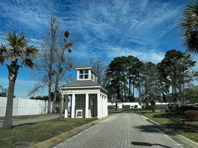 220 Landing Rd Apt I, North Myrtle Beach, SC 29582