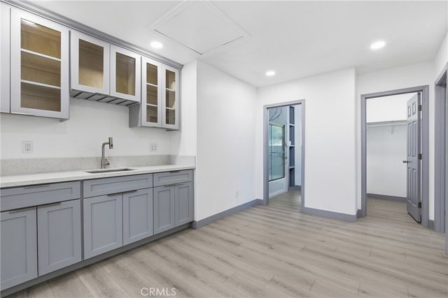 1327 S Eastern, Commerce, CA 90040