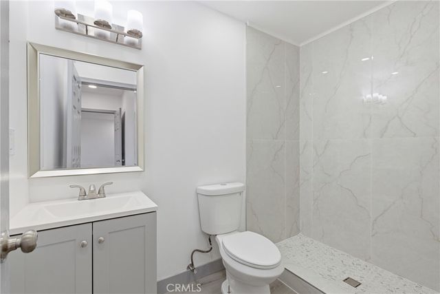 1327 S Eastern, Commerce, CA 90040