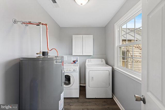 893 TURKEY KNOB RD, Quicksburg, VA 22847