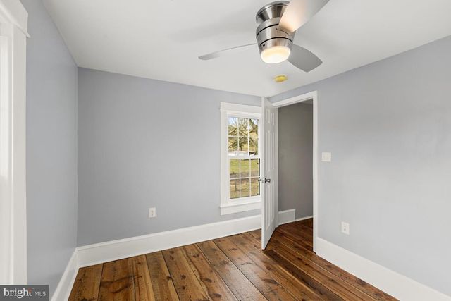 893 TURKEY KNOB RD, Quicksburg, VA 22847