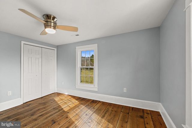 893 TURKEY KNOB RD, Quicksburg, VA 22847