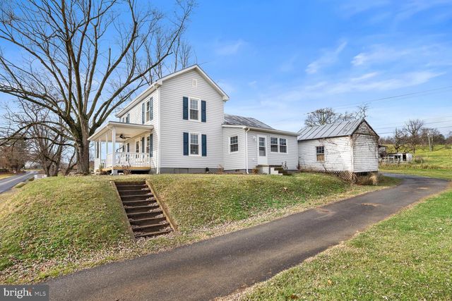 893 TURKEY KNOB RD, Quicksburg, VA 22847