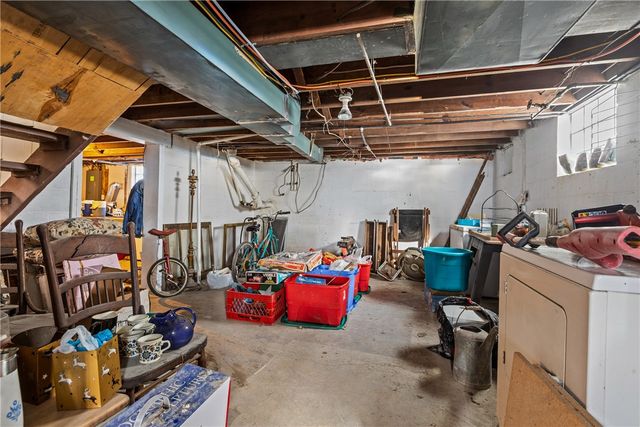 192 Salem Church Rd, Ohioville, PA 15059