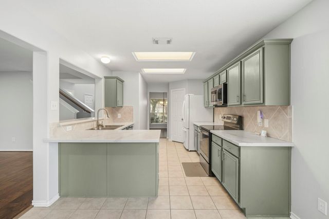 17907 Pelican Cove Court, Humble, TX 77346