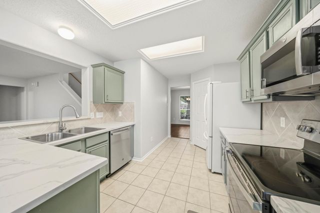 17907 Pelican Cove Court, Humble, TX 77346