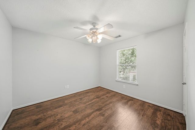 17907 Pelican Cove Court, Humble, TX 77346