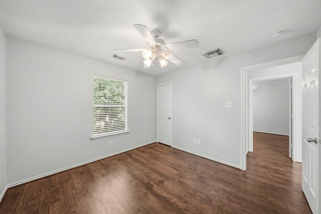 17907 Pelican Cove Court, Humble, TX 77346