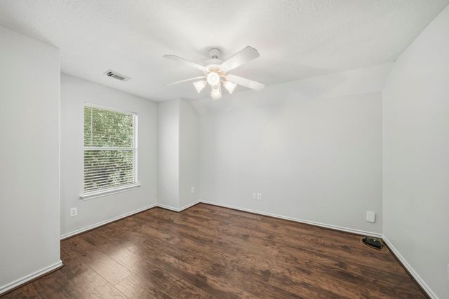17907 Pelican Cove Court, Humble, TX 77346