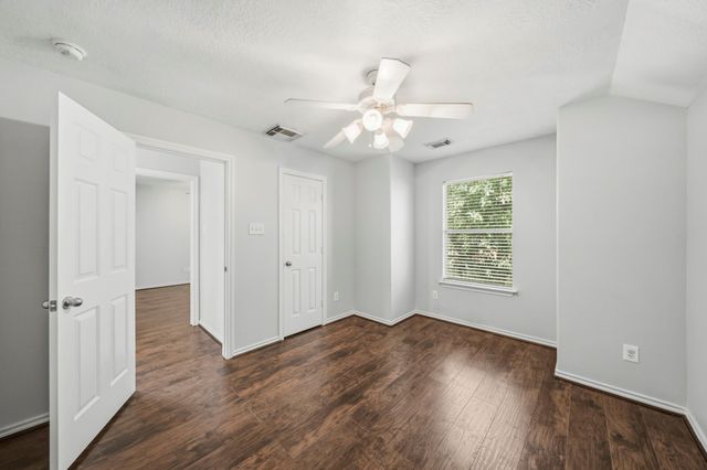 17907 Pelican Cove Court, Humble, TX 77346