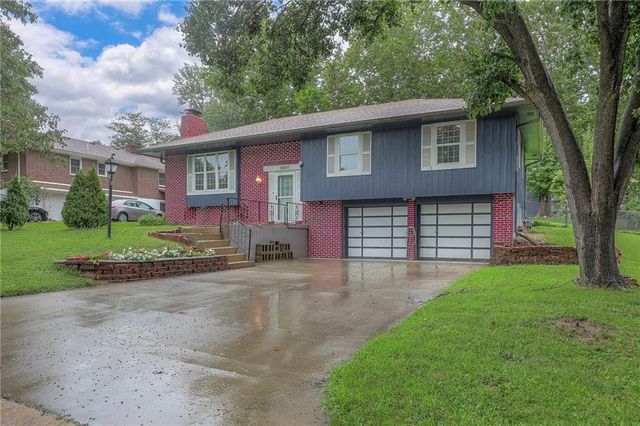 2327 N 74th Street, Kansas City, KS 66109