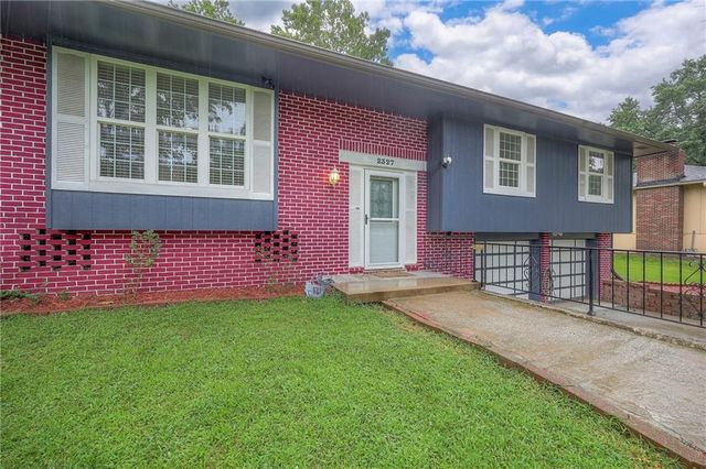 2327 N 74th Street, Kansas City, KS 66109