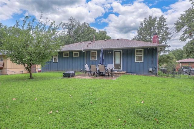 2327 N 74th Street, Kansas City, KS 66109