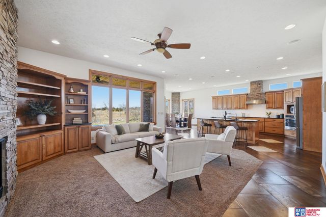 1530 Deer Trail, Roca, NE 68430