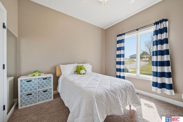 1530 Deer Trail, Roca, NE 68430