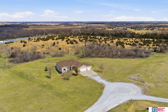 1530 Deer Trail, Roca, NE 68430