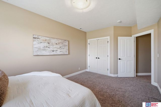 1530 Deer Trail, Roca, NE 68430