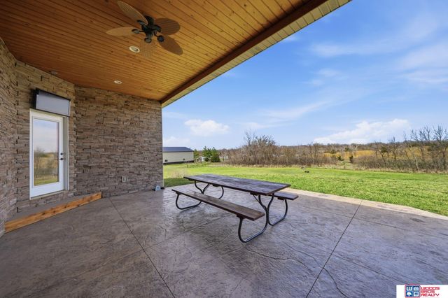 1530 Deer Trail, Roca, NE 68430