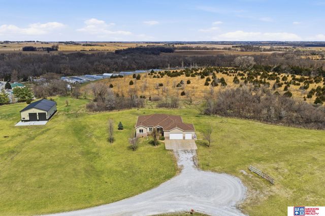 1530 Deer Trail, Roca, NE 68430