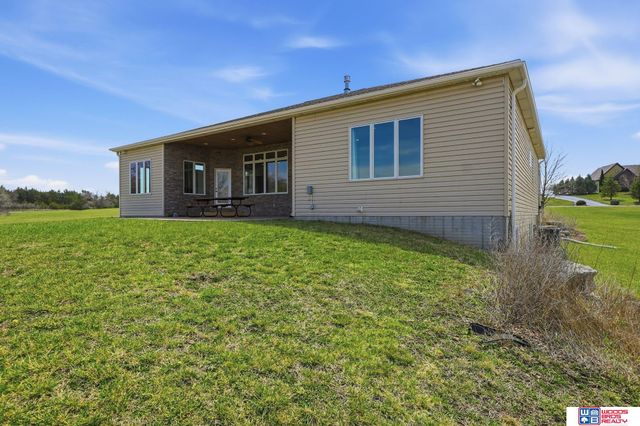 1530 Deer Trail, Roca, NE 68430
