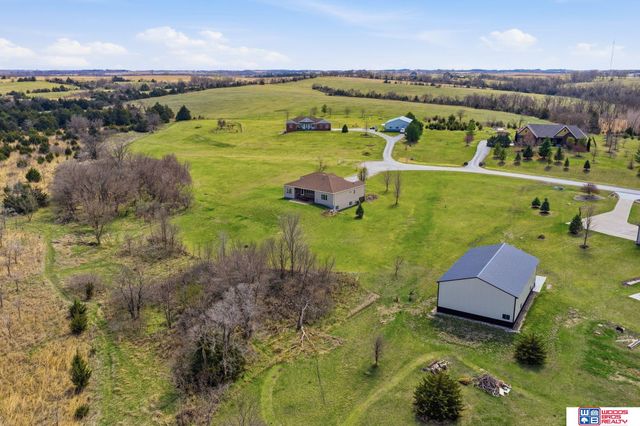 1530 Deer Trail, Roca, NE 68430