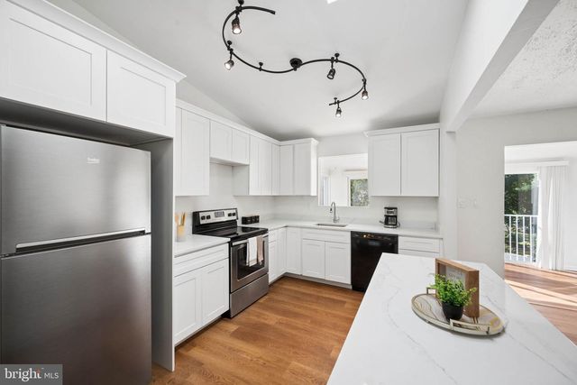 1365 MOYER RD, Annapolis, MD 21403