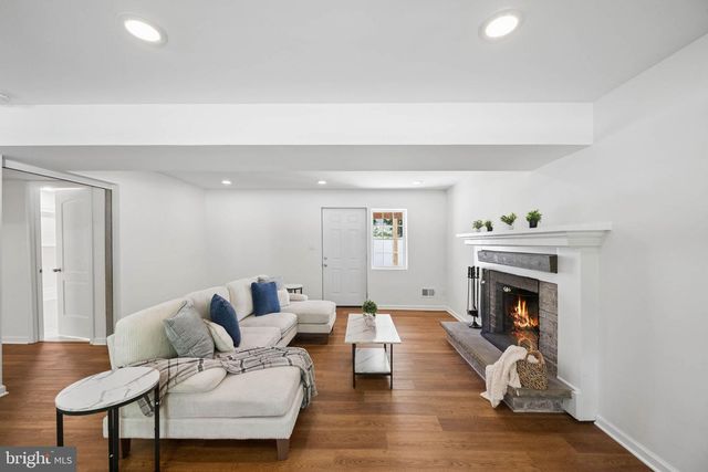1365 MOYER RD, Annapolis, MD 21403