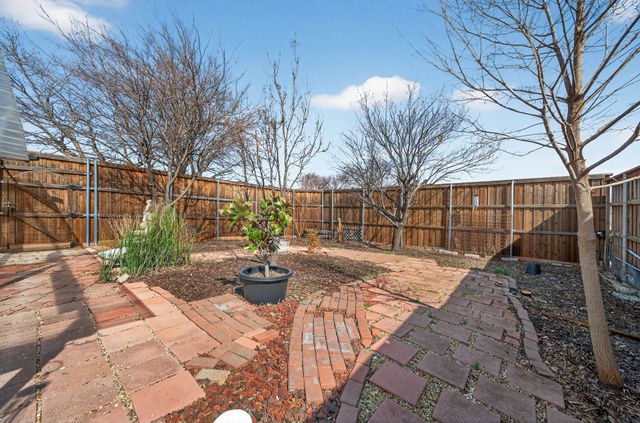 1918 Lamont Drive, Garland, TX 75040