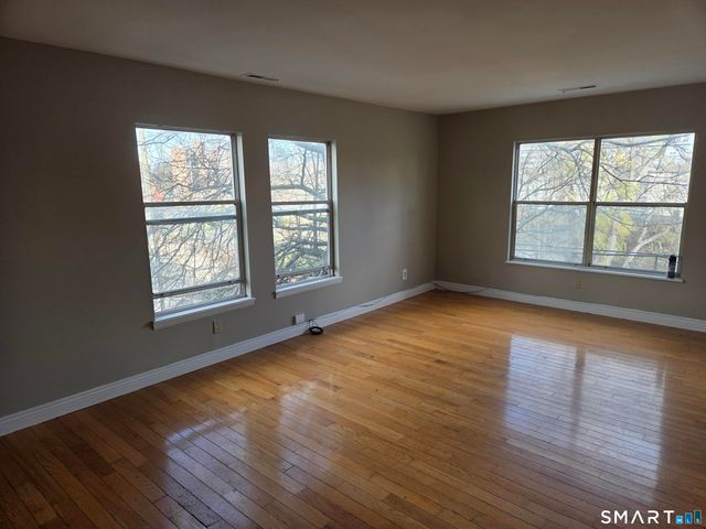 37 Greenwich Avenue APT 1-12, Stamford, CT 06902
