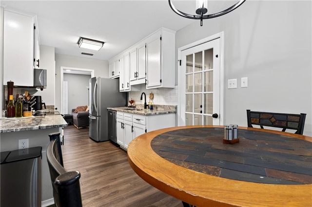 2322 Greenleaf Court, Mobile, AL 36693