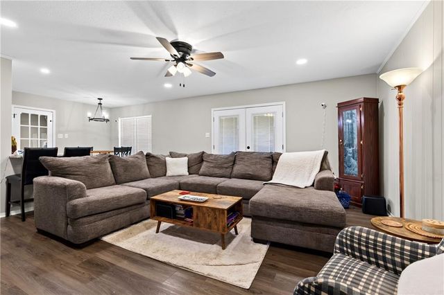 2322 Greenleaf Court, Mobile, AL 36693
