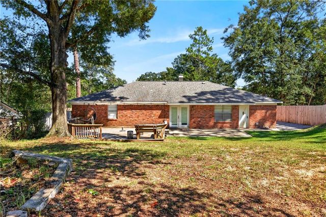 2322 Greenleaf Court, Mobile, AL 36693
