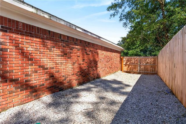 2322 Greenleaf Court, Mobile, AL 36693