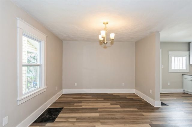2014 Constitution Blvd, Arnold, PA 15068