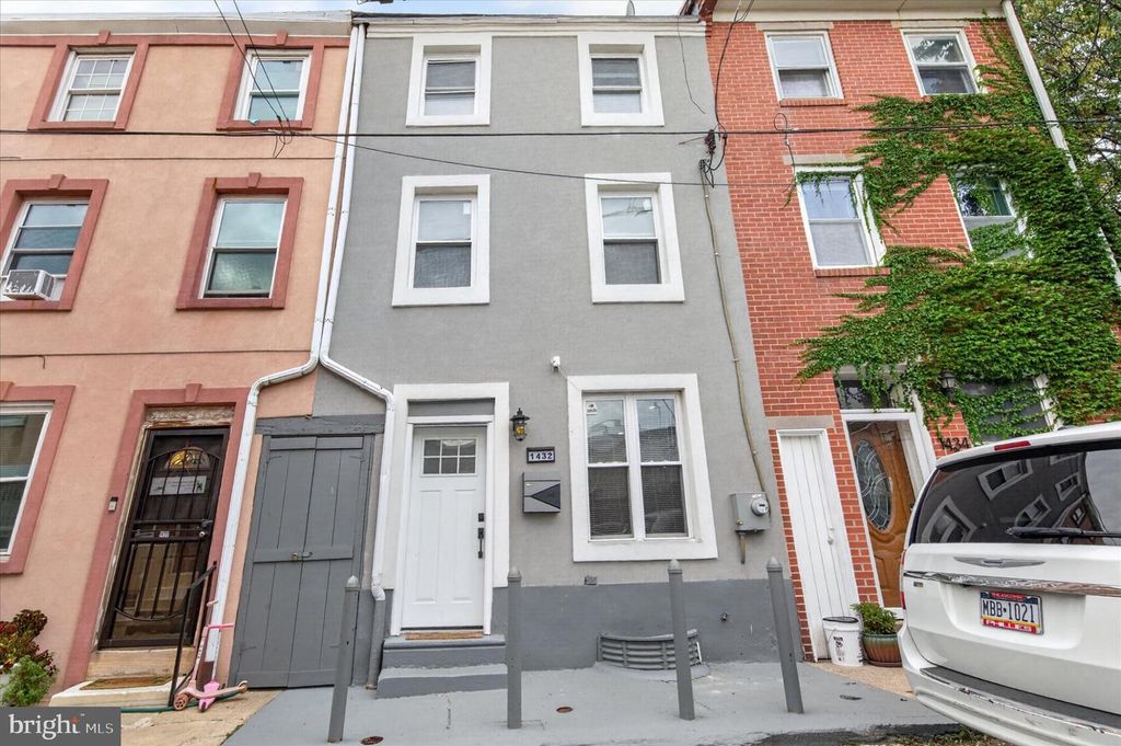 1432 N LEITHGOW ST, PHILADELPHIA, PA 19122 — exterior